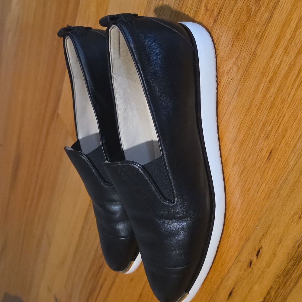 Cole Haan Women's Grand Ambition Galena Loafers: Size 8 - Picture 3 of 5